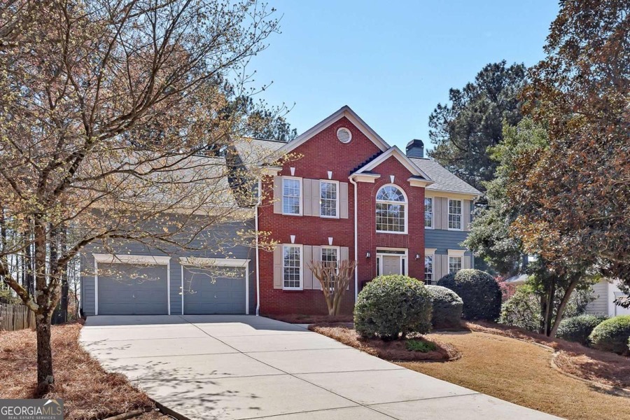 Home at 3007 Ironhill Way in Woodstock, Georgia